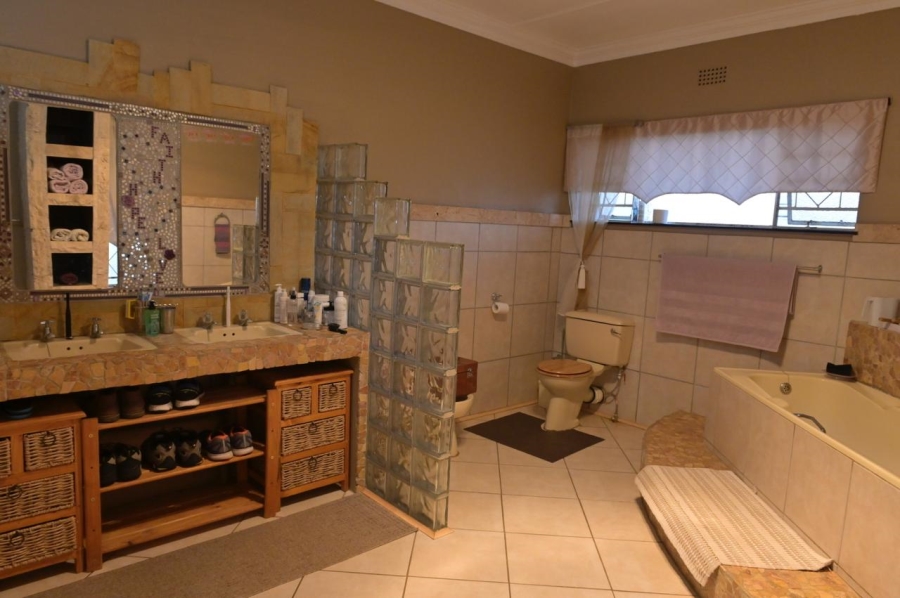 Commercial Property for Sale in Bultfontein Free State
